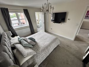 Photo 16- click for photo gallery